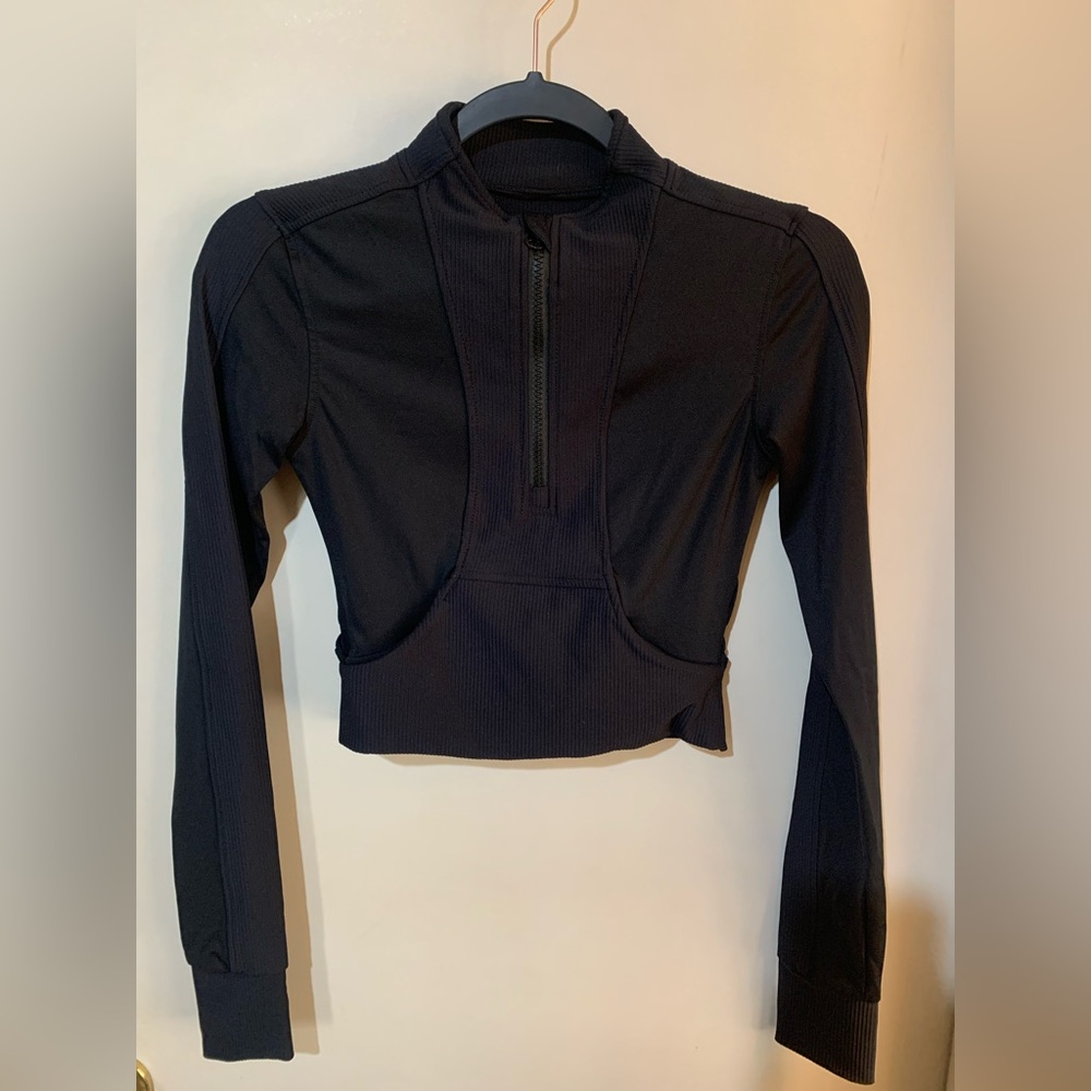 Half-Zip Ribbed Black Long Sleeve Crop Top Size Small NWOT